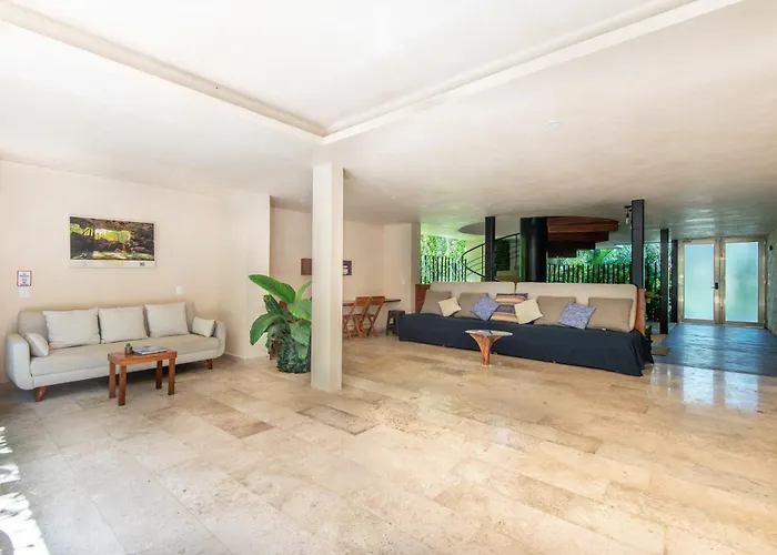 Family With Kitchenette & Terrace - Santuario Boutique Apartamento